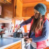 cucina-in-camper-min