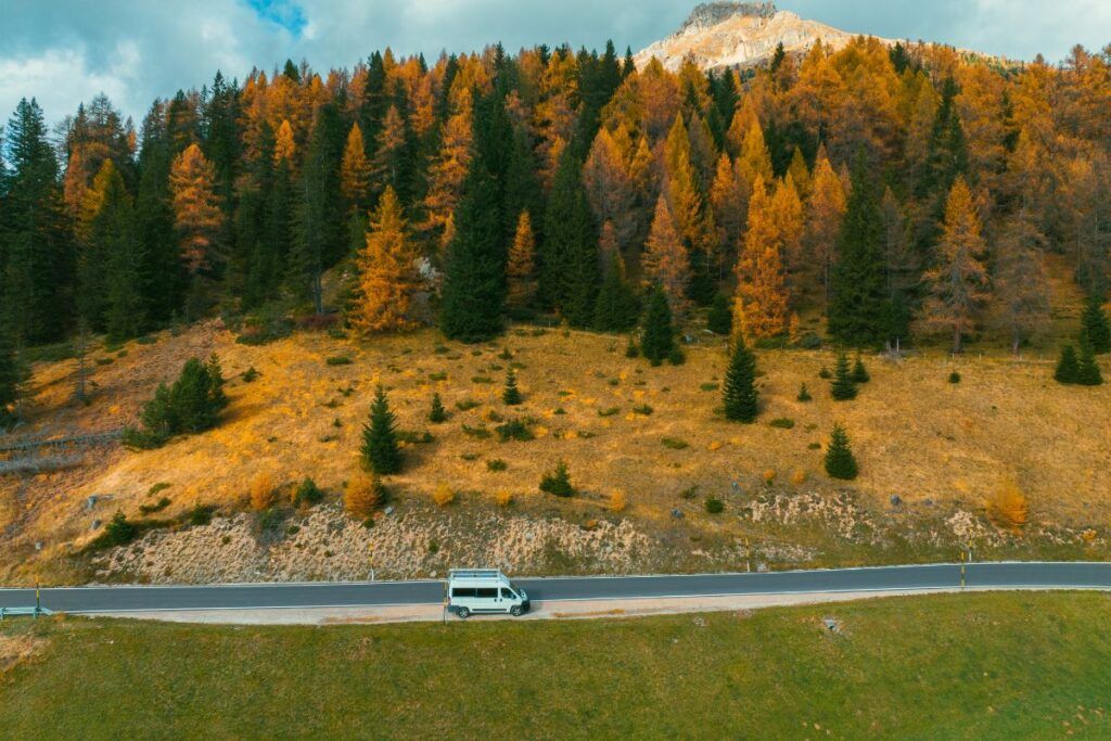 Viaggiare in camper in autunno